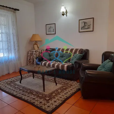 Mary's House بيت ضيافة *